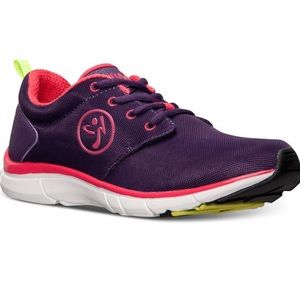 Zumba Fitness Fly Print Dance sneaker women size 9.5